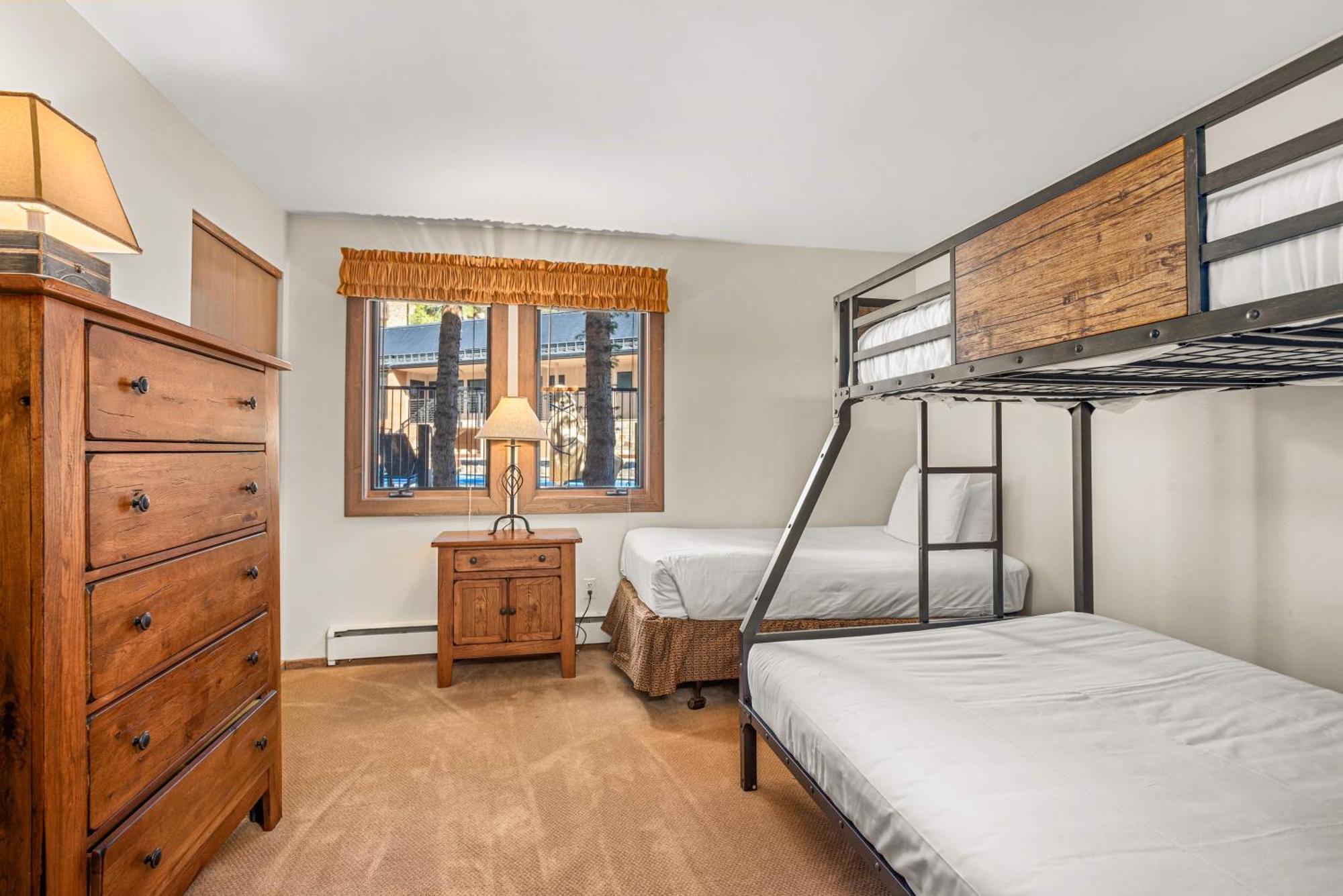 Woodbridge Condo By Snowmass Vacations スノーマス・ビレッジ エクステリア 写真